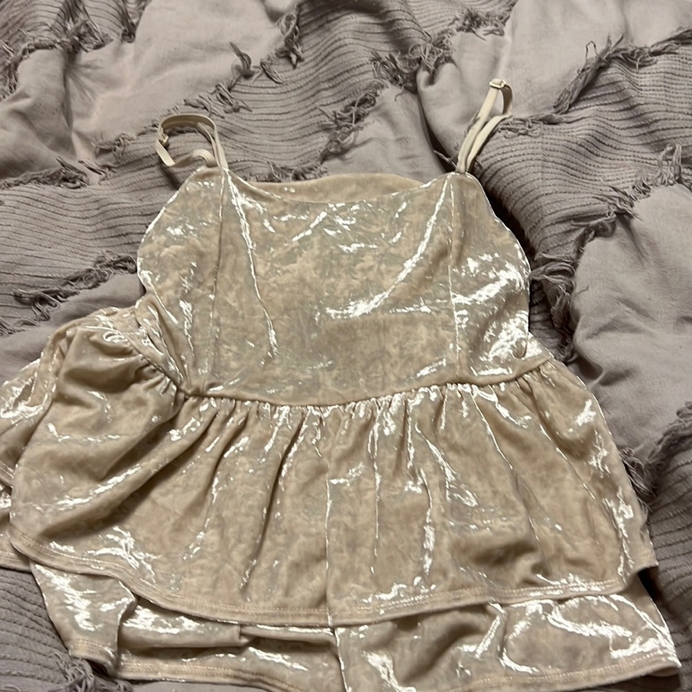 Metallic cream ruffled tank top